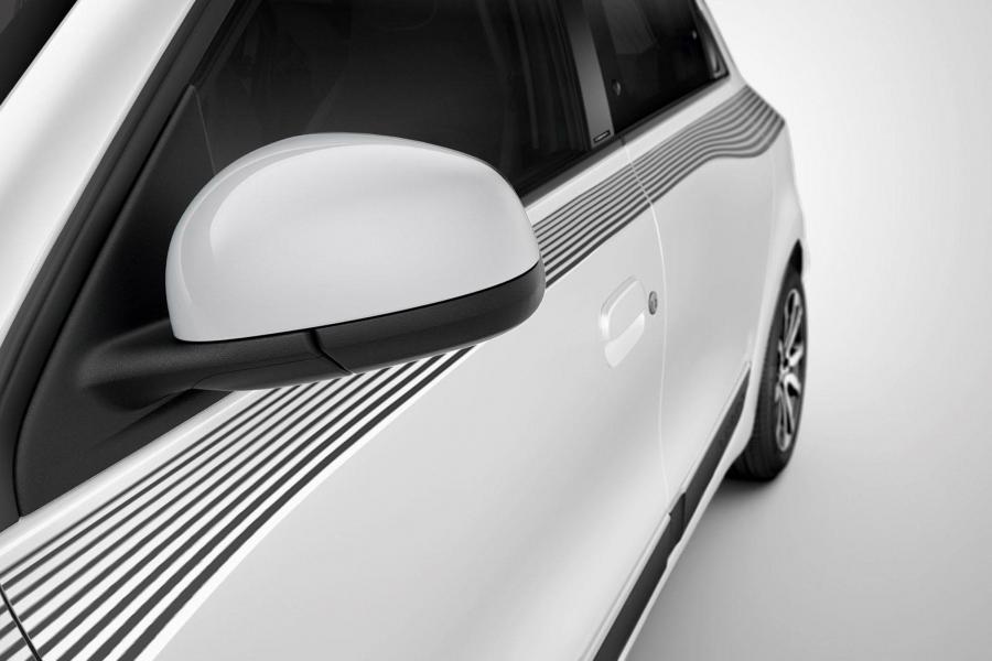  Renault Twingo Limited 2015 года  (фото 3 из 3)